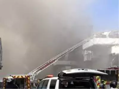 ABD'ye ait savaş gemisinde yangın çıktı ABD'ye ait savaş gemisinde yangın çıktı