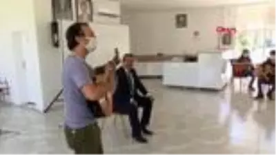 ADANA Başkan Çetin gençleri dinledi