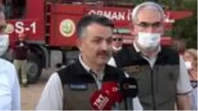 Bakan Pakdemirli: ’Yangınla alakalı 3 gözaltı var. Çok yönlü soruşturmamız Valilik tarafından devam...