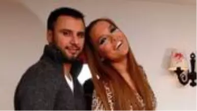 Demet Akalın'ı dinlemeye giden Alişan, gelen hesap karşısında şaşkına döndü Demet Akalın'ı dinlemeye giden Alişan, gelen hesap karşısında şaşkına döndü