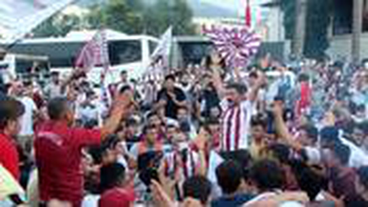 Hatayspor'un şampiyonluğu kentte büyük bir coşkuyla kutlandı