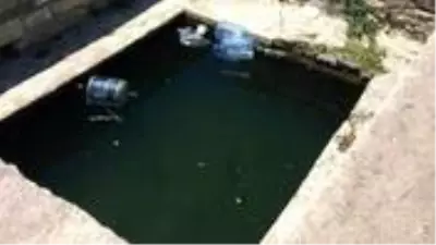2 çocuk, eğlenmek için girdikleri su kuyusunda boğuldu 2 çocuk, eğlenmek için girdikleri su kuyusunda boğuldu