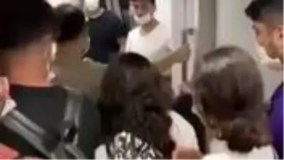 Metrodaki sapık, 24 yaşındaki kadını taciz etti; ortalık karıştı Metrodaki sapık, 24 yaşındaki kadını taciz etti; ortalık karıştı