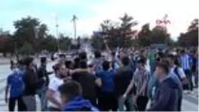 SPOR BB Erzurumsporlu taraftarlardan meşaleli kutlama SPOR BB Erzurumsporlu taraftarlardan meşaleli kutlama