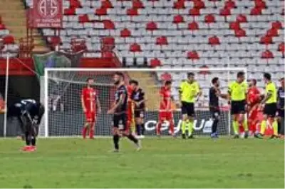 Süper Lig: Fraport TAV Antalyaspor: 1 Aytemiz Alanyaspor: 0 (Maç sonucu)