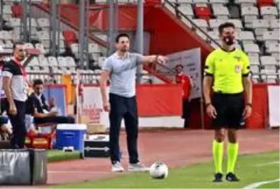 Süper Lig: Fraport TAV Antalyaspor: 1Aytemiz Alanyaspor: 0 (İlk yarı)
