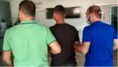 Telefon dolandırıcı polisin kovalamacası sonucu yakalandı Telefon dolandırıcı polisin kovalamacası sonucu yakalandı