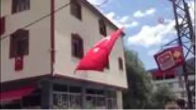 Terör operasyonunda Mehmetçiğe Camii hoparlörlerinden çaldırdıkları ezgiyle destek verdiler