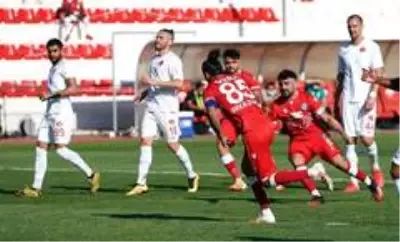 TFF 1. Lig: Ümraniyespor: 2 Adana Demirspor: 3 TFF 1. Lig: Ümraniyespor: 2 Adana Demirspor: 3