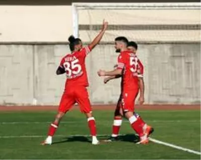 TFF 1. Lig: Ümraniyespor: 2 Adana Demirspor: 3 TFF 1. Lig: Ümraniyespor: 2 Adana Demirspor: 3