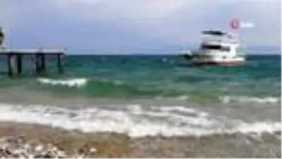 Van Gölü'nde çıkarılan ceset sayısı 26'ya yükseldi Van Gölü'nde çıkarılan ceset sayısı 26'ya yükseldi