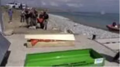 Van Gölü'nde teknenin batması sonucu kaybolan 2 kişinin daha cesedi bulundu Van Gölü'nde teknenin batması sonucu kaybolan 2 kişinin daha cesedi bulundu