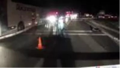 Afyonkarahisar’da zincirleme trafik kazası: 1 ölü, 2 yaralı