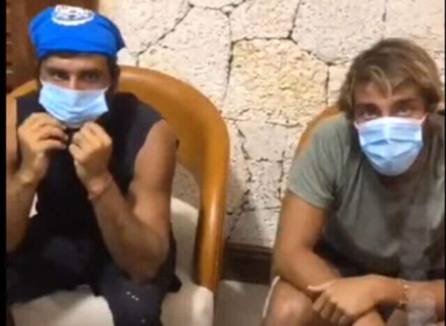 Aylardır Dominik'te olan Survivor yarışmacıları ilk kez maske taktı! İlk tepki Cemal Can'dan geldi Aylardır Dominik'te olan Survivor yarışmacıları ilk kez maske taktı! İlk tepki Cemal Can'dan geldi