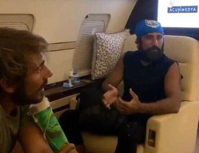 Aylardır Dominik'te olan Survivor yarışmacıları ilk kez maske taktı! İlk tepki Cemal Can'dan geldi Aylardır Dominik'te olan Survivor yarışmacıları ilk kez maske taktı! İlk tepki Cemal Can'dan geldi