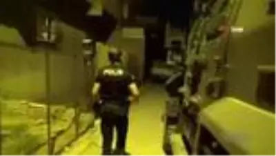 Yaşlıları dolandıran çete, Bakan Soylu'nun talimatıyla çökertildi: 17 gözaltı Yaşlıları dolandıran çete, Bakan Soylu'nun talimatıyla çökertildi: 17 gözaltı