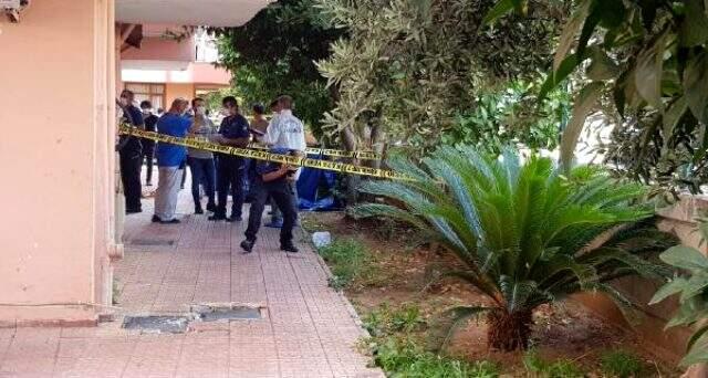 Bileklerinde kesik izi olan anne, bebeğini dokuzuncu kattan attıktan sınra kendi atladı