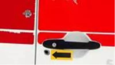 Doğum ihbarına giden ambulans kurşun yağmuruna tutuldu Doğum ihbarına giden ambulans kurşun yağmuruna tutuldu