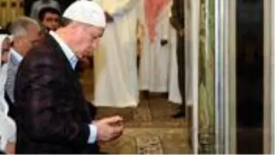 Erdoğan'dan 'Ayasofya'da ilk namazı siz kıldırın' önerisine yanıt: O kadar da değil Erdoğan'dan 'Ayasofya'da ilk namazı siz kıldırın' önerisine yanıt: O kadar da değil