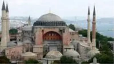 İran’dan Ayasofya’nın ibadete açılması hakkında ilk yorum: Mutluluk duyduk