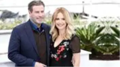 John Travolta'nın eşi kanser mücadelesini kaybederek hayatını kaybetti John Travolta'nın eşi kanser mücadelesini kaybederek hayatını kaybetti