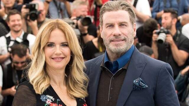John Travolta'nın eşi kanser savaşını kaybederek hayatını kaybetti John Travolta'nın eşi kanser savaşını kaybederek hayatını kaybetti