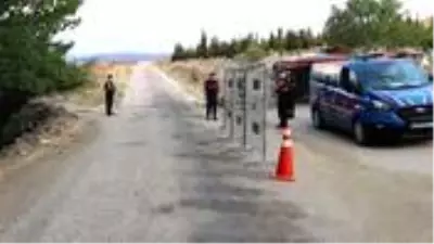 Koronavirüs testi pozitif çıkan damadın düğün yaptığı köy karantinaya alındı Koronavirüs testi pozitif çıkan damadın düğün yaptığı köy karantinaya alındı