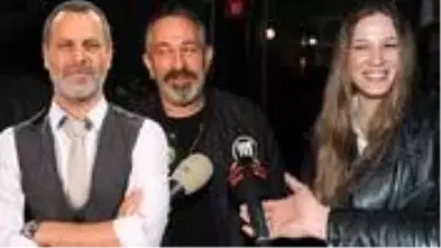 Magazin gündemini sarsacak iddia: Platonik aşık Ozan Güven, Cem Yılmaz ve Serenay Sarıkaya ilişkisini bitirdi Magazin gündemini sarsacak iddia: Platonik aşık Ozan Güven, Cem Yılmaz ve Serenay Sarıkaya ilişkisini bitirdi