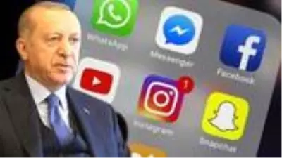 Muhalefetin itirazı üzerine sosyal medya düzenlemesinden bazı maddeler çıkarıldı! Metin yeniden Erdoğan'ın önünde Muhalefetin itirazı üzerine sosyal medya düzenlemesinden bazı maddeler çıkarıldı! Metin yeniden Erdoğan'ın önünde