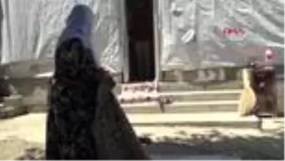 MUŞ Anne ve 5 engelli kardeşlerine bakmak için geri döndüler