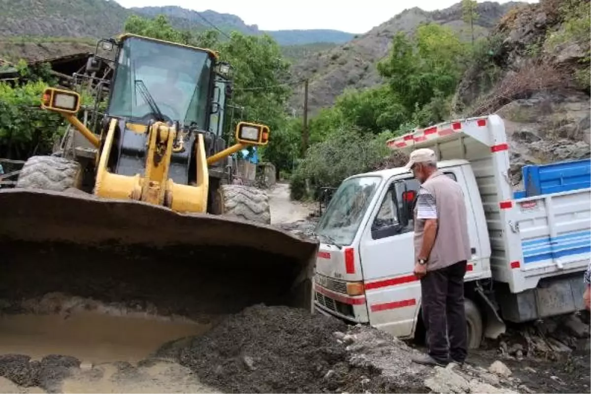 Oltu�da binlerce dönüm arazi sular altında kaldı Haberler