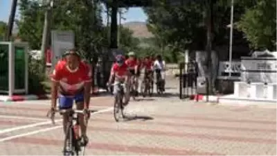 Pedallar 15 Temmuz şehidi Ömer Halisdemir için çevriliyor