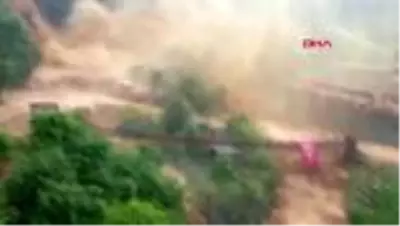 RİZE Ağaran şelalesi taştı RİZE Ağaran şelalesi taştı