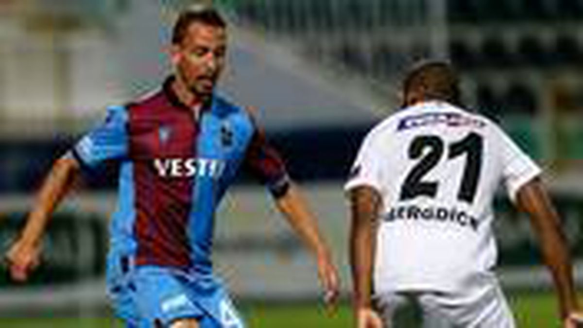 Trabzonspor, deplasmanda Yukatel Denizlispor'a 2-1 mağlup oldu