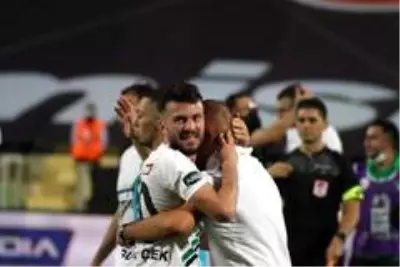 Son dakika haberi... Süper Lig: Denizlispor: 2 Trabzonspor: 1 (Maç sonucu) Son dakika haberi... Süper Lig: Denizlispor: 2 Trabzonspor: 1 (Maç sonucu)