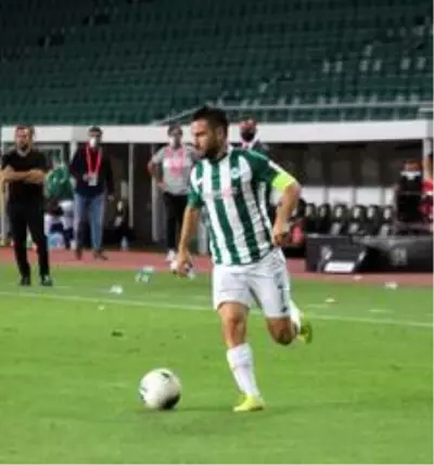 Süper Lig: Konyaspor: 4 M.Başakşehir: 3 (Maç sonucu) Süper Lig: Konyaspor: 4 M.Başakşehir: 3 (Maç sonucu)