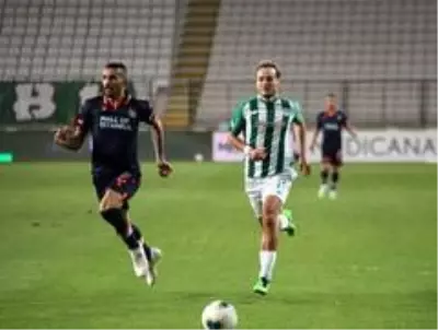 Süper Lig: Konyaspor: 4 M.Başakşehir: 3 (Maç sonucu)