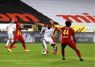 Süper Lig: Yeni Malatyaspor: 0 Beşiktaş: 0 (İlk yarı) Süper Lig: Yeni Malatyaspor: 0 Beşiktaş: 0 (İlk yarı)