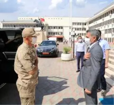 Tümgeneral İlbaş'tan Vali Özkan'a ziyaret