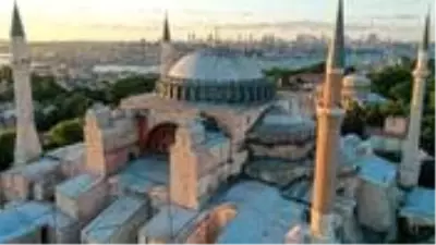 Ayasofya'nın ibadete açılmasından rahatsız olan Yunanistan'dan küstah sözler: Dar görüşlü bir hareket Ayasofya'nın ibadete açılmasından rahatsız olan Yunanistan'dan küstah sözler: Dar görüşlü bir hareket