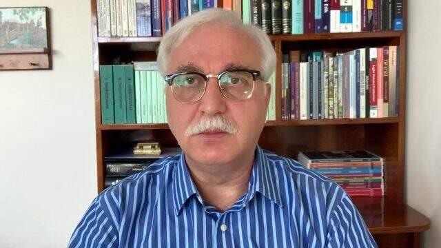 Bilim Kurulu Üyesi Tevfik Özlü'den çarpıcı korona mesajı: Bu kez bilinenleri değil, bilinmeyenleri yazacağım Bilim Kurulu Üyesi Tevfik Özlü'den çarpıcı korona mesajı: Bu kez bilinenleri değil, bilinmeyenleri yazacağım