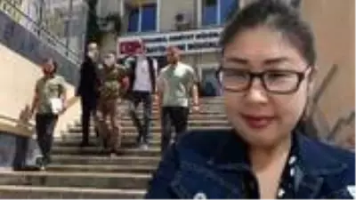 Kıskandığı sevgilisini göğsüne sapladığı 9 bıçak darbesiyle öldürdü Kıskandığı sevgilisini göğsüne sapladığı 9 bıçak darbesiyle öldürdü