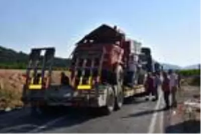 Son dakika haber... Tire'de maki yangınına giden arazöz devrildi: 2 ölü, 2 yaralı (3) Son dakika haber... Tire'de maki yangınına giden arazöz devrildi: 2 ölü, 2 yaralı (3)