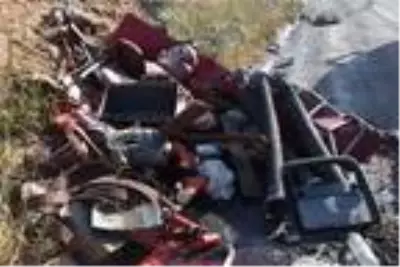 Son dakika haber... Tire'de maki yangınına giden arazöz devrildi: 2 ölü, 2 yaralı (3)