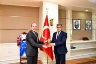 Vali Gürel'e ziyaret Vali Gürel'e ziyaret