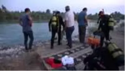 Yüzmek için tarihi köprüden dereye atlayan Suriyeli genç, boğularak hayatını kaybetti