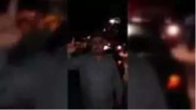 15 Temmuz'da 550 komandonun geçeceği yolu iş makinesi ile kazan kepçe operatörü konuştu 15 Temmuz'da 550 komandonun geçeceği yolu iş makinesi ile kazan kepçe operatörü konuştu