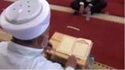 15 Temmuz şehidi Velit Beştaş kabri başında anıldı 15 Temmuz şehidi Velit Beştaş kabri başında anıldı