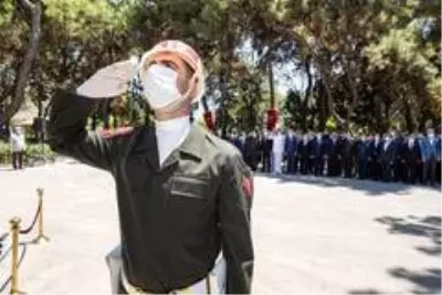Son dakika haberleri: 15 Temmuz şehitleri, İzmir'deki şehitlikte anıldı Son dakika haberleri: 15 Temmuz şehitleri, İzmir'deki şehitlikte anıldı