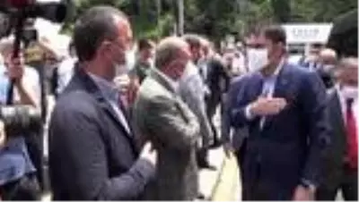 Bakan Kurum, selde hayatını kaybeden Havva Tüysüz'ün cenaze törenine katıldı - RİZE Bakan Kurum, selde hayatını kaybeden Havva Tüysüz'ün cenaze törenine katıldı - RİZE
